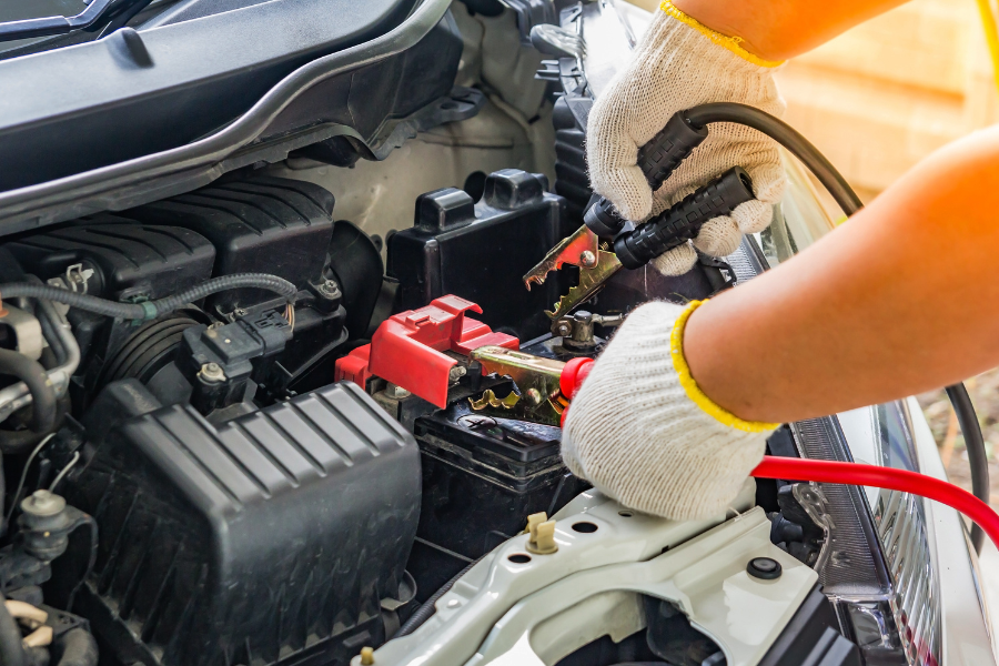 Jump start and boosting service in Winnipeg